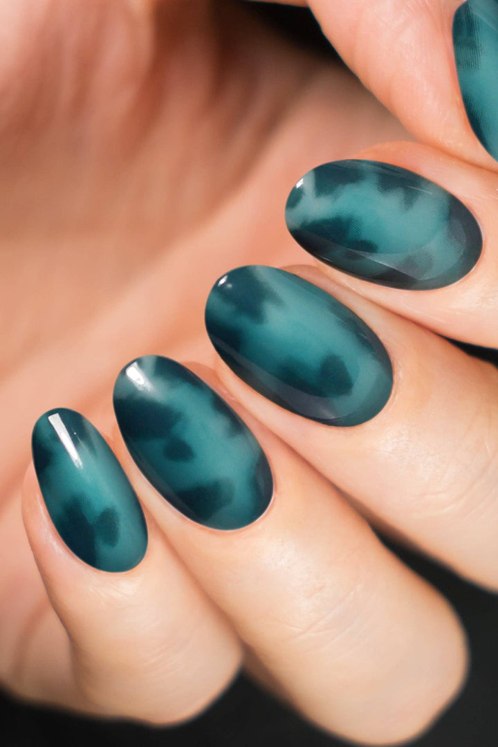 Bonmuz - Emerald Amber | Soft & Durable Press-On Nails