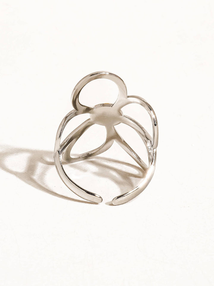 Two-Toned Flower Ring (Size 7)