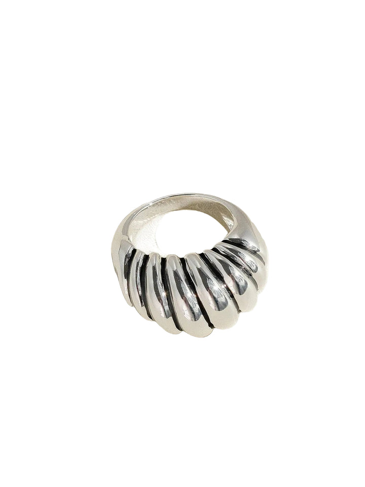Croissant Ring