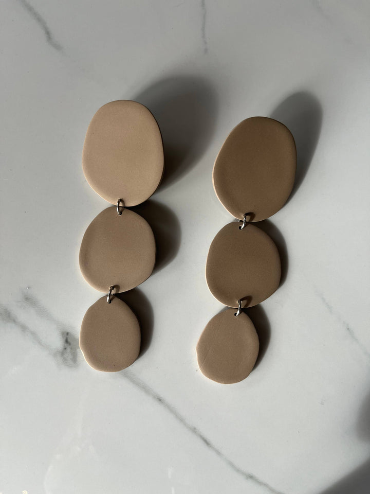 Organic Drop Earrings | Taupe